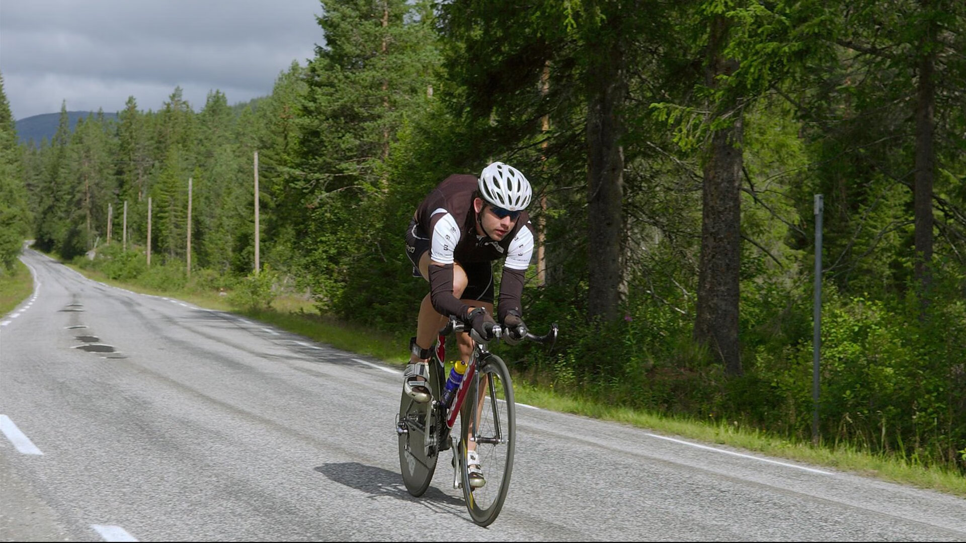 城市举办迷你马拉松提升市民健康意识与参与度，迷你马拉松方案