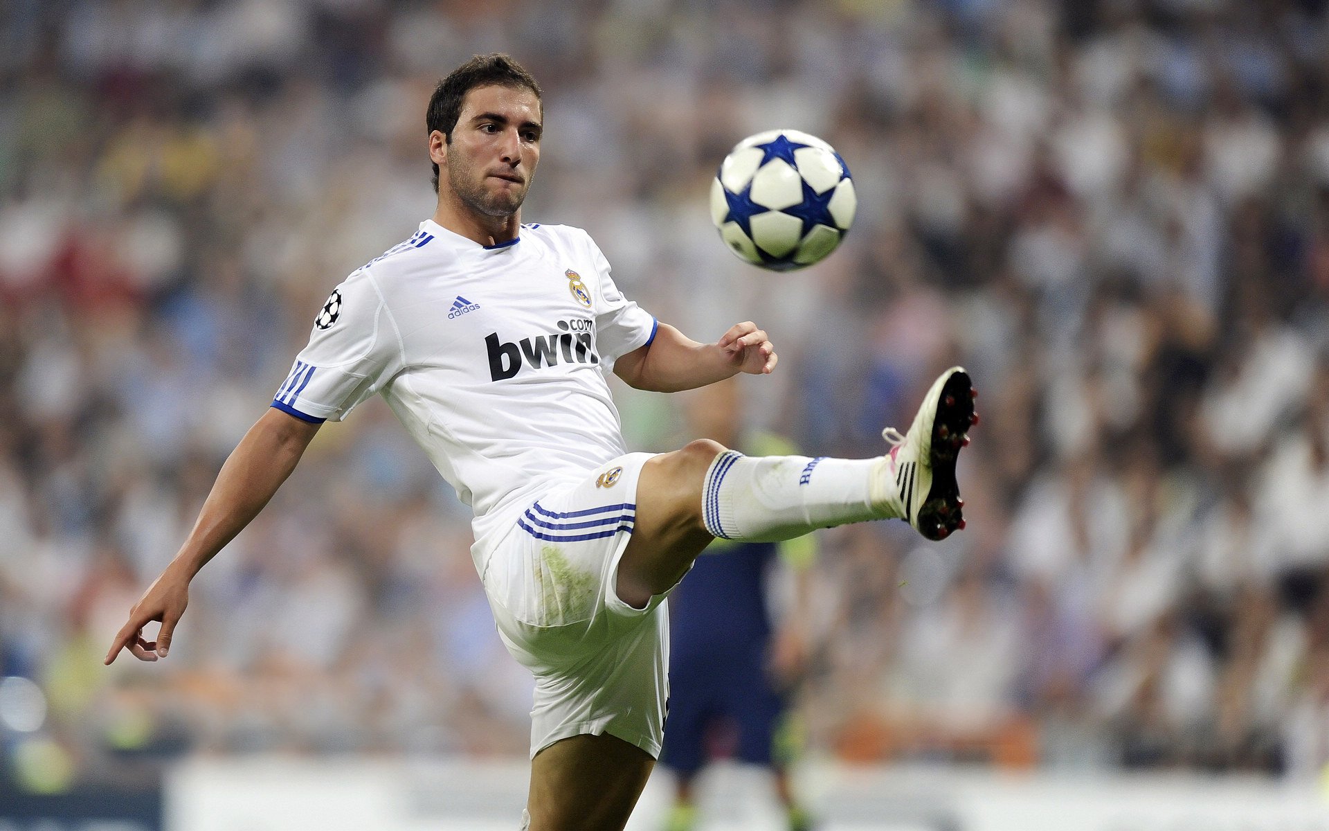 足坛最传奇瞬间，足坛传奇名将